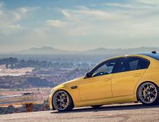 开云APP-富安健洋与德国战车，两种掌控背后的足球哲学革命