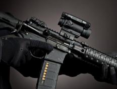 开云体育在线-萌神宝刀不老，新王加冕之战！勇士险胜开拓者，班凯罗里程碑之夜见证传承