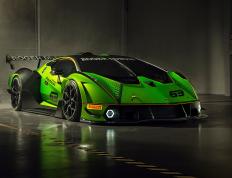 开云体育-铁蹄踏破蔚蓝岸，巨兽一锤定江山