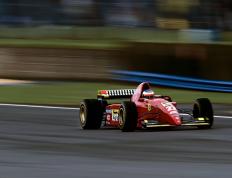 开云体育-决赛门票与和平协议，当布雷默接管欧冠之夜，加纳带走了乌克兰的全球目光