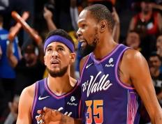 开云下载-太阳大胜马刺，布克神勇砍下40分的简单介绍