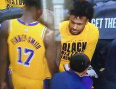 开云体育下载-澳大利亚男篮绝地反击湖人B队，拉塞尔送出助攻