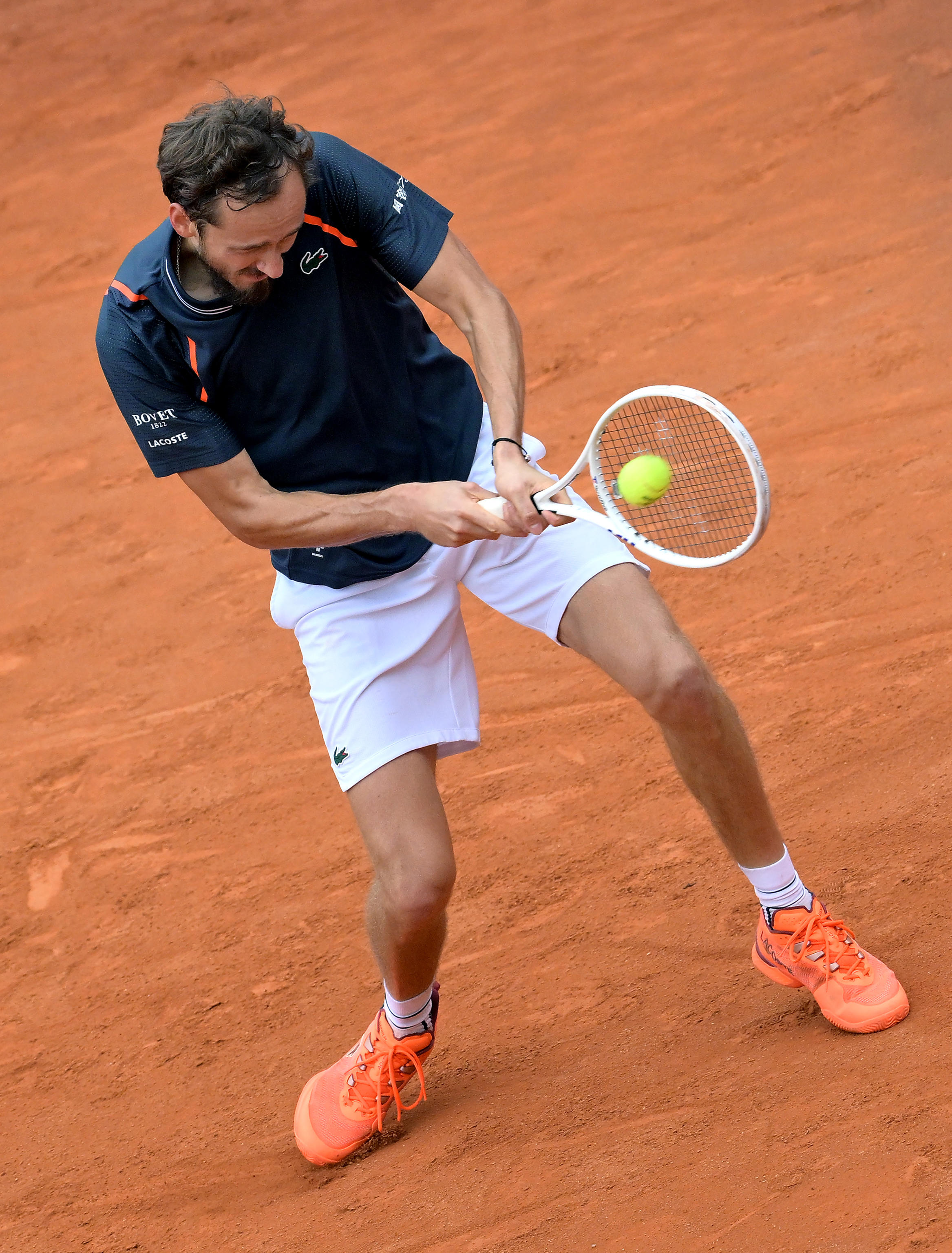 开云体育下载-意大利网球队轻取英国网球队,梅德韦杰夫打破历史纪录的简单介绍