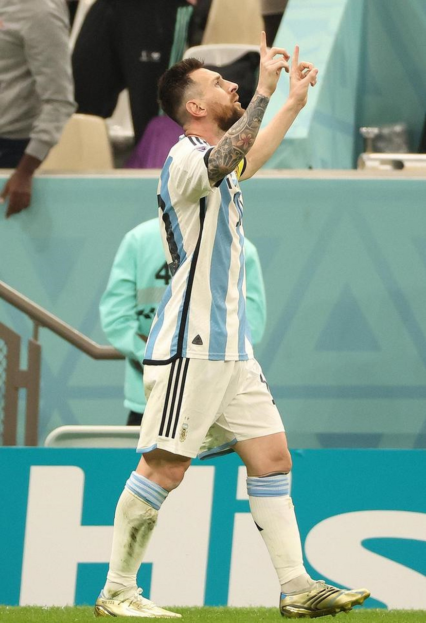 开云体育-包含罗马力克克罗地亚,阿尔瓦雷斯高光表现的词条