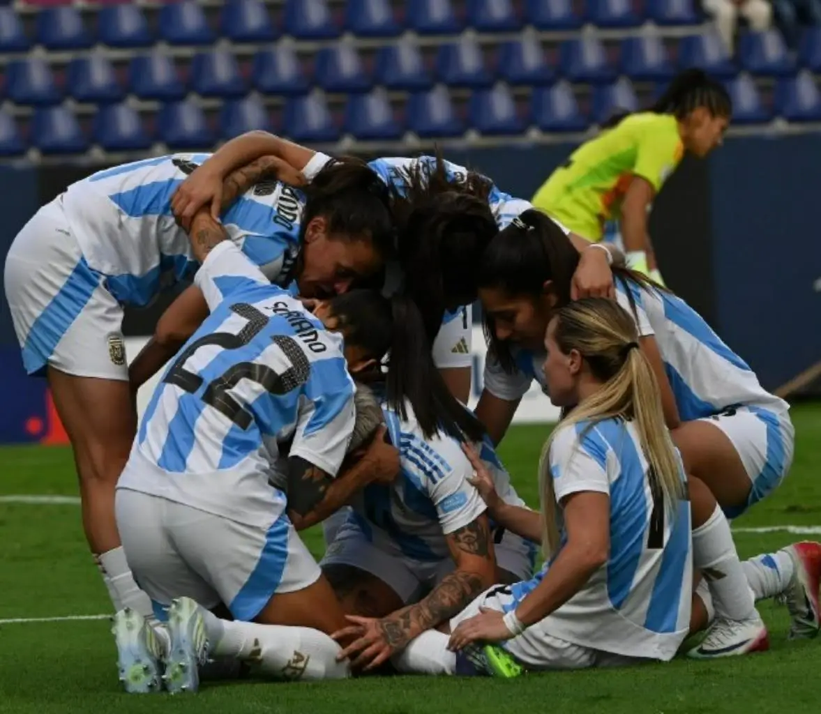 开云体育APP下载-阿根廷队在北美洲杯半决赛中战胜古巴,晋级决赛