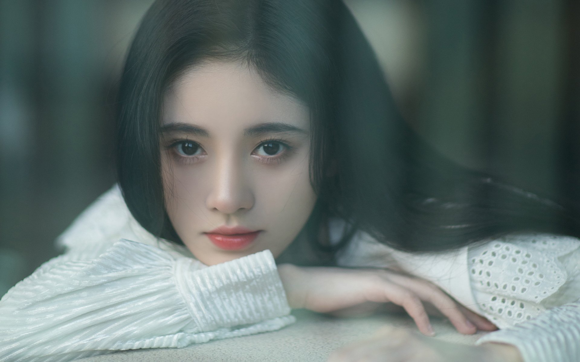 开云体育-巨幕下的刺客,当灰熊对阵篮网,看伦纳德如何把大舞台化为私人领域