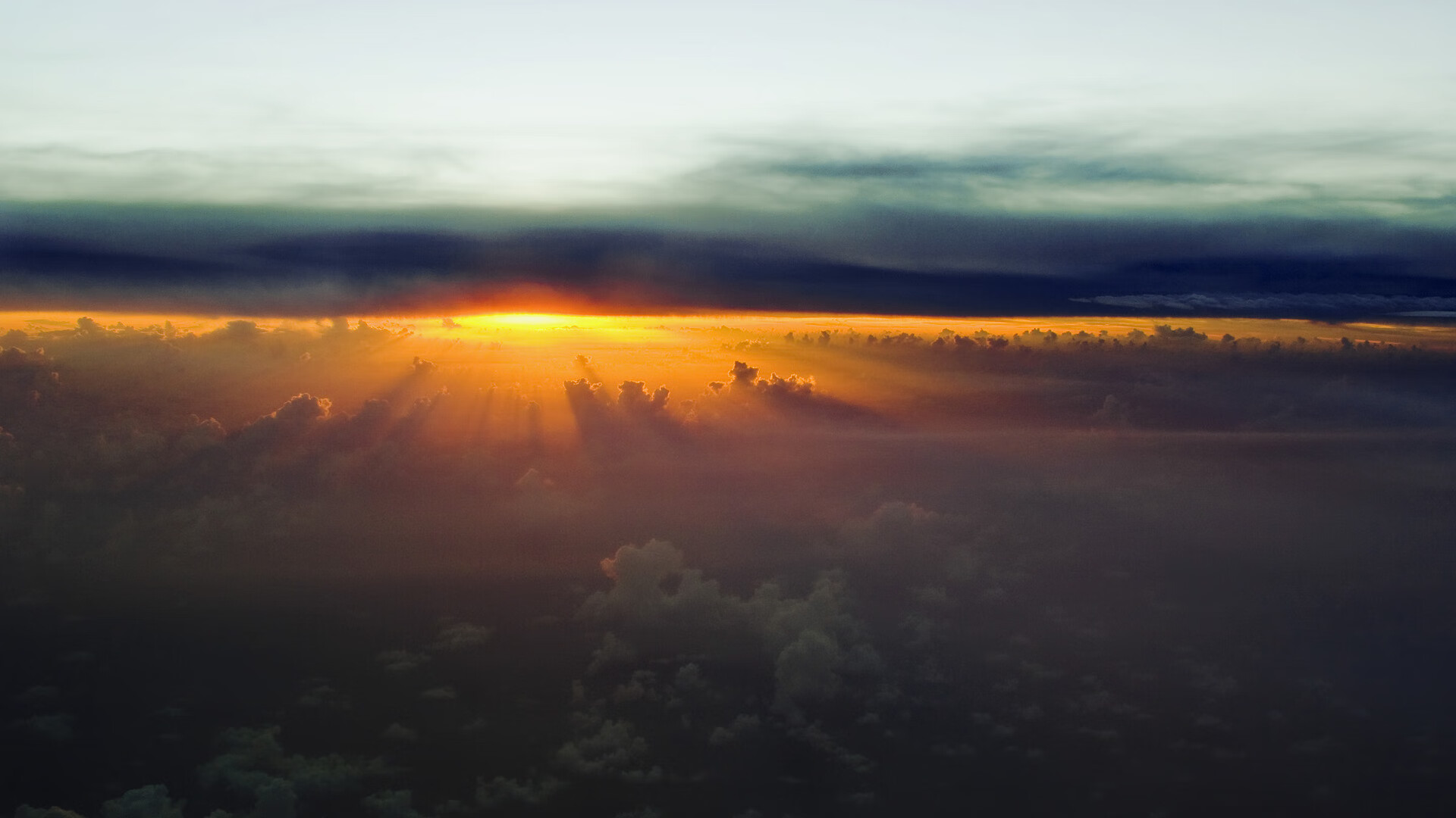 开云体育登录-橙色风暴席卷圣西罗，阿尔瓦雷斯力压群星，阿贾克斯友谊赛掀翻AC米兰